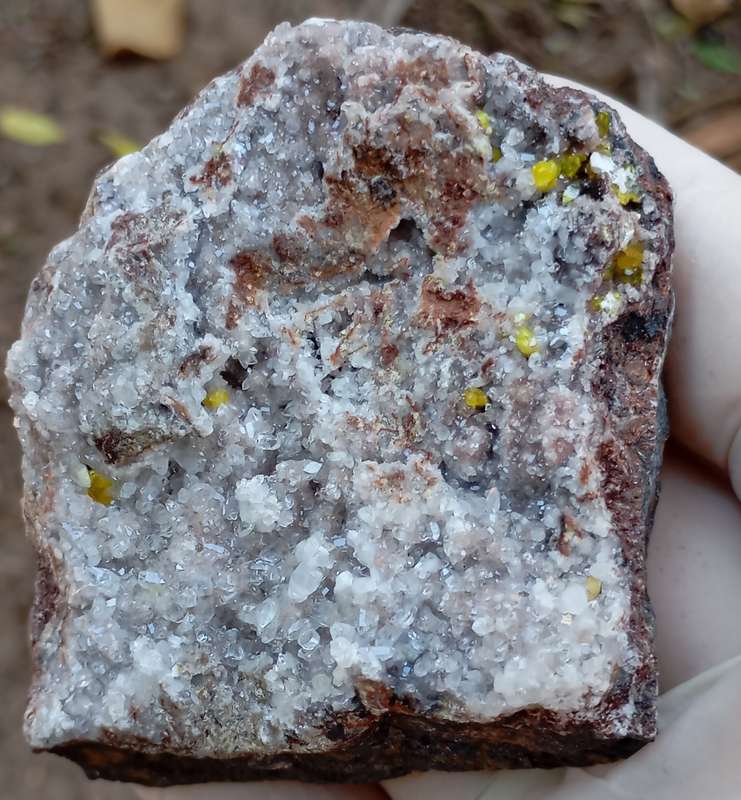 Ettringite calcite - Nchwaning II mine South Africa