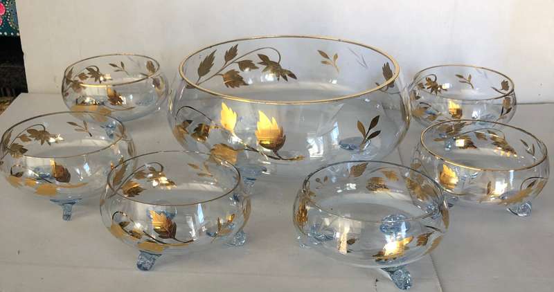 Vintage Hand Blown Glass Desert Bowl Set