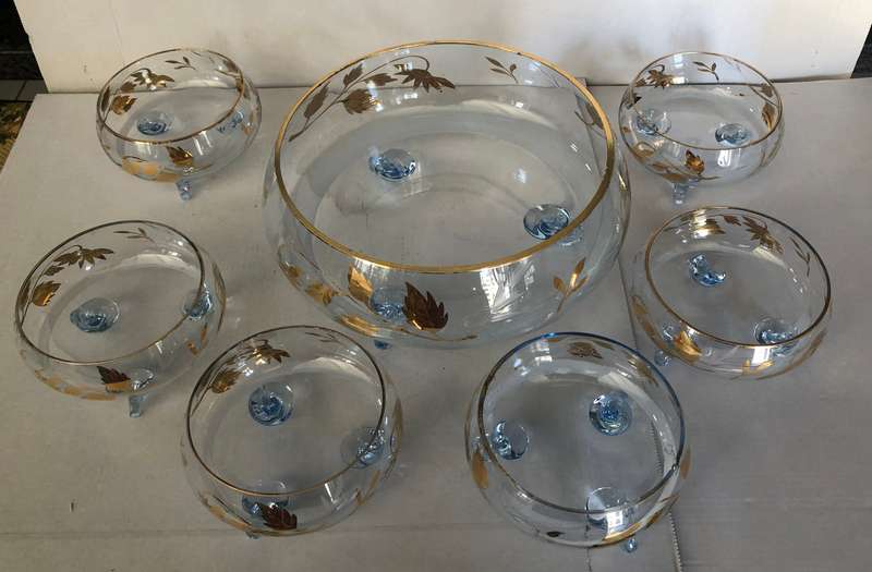 Vintage Hand Blown Glass Desert Bowl Set