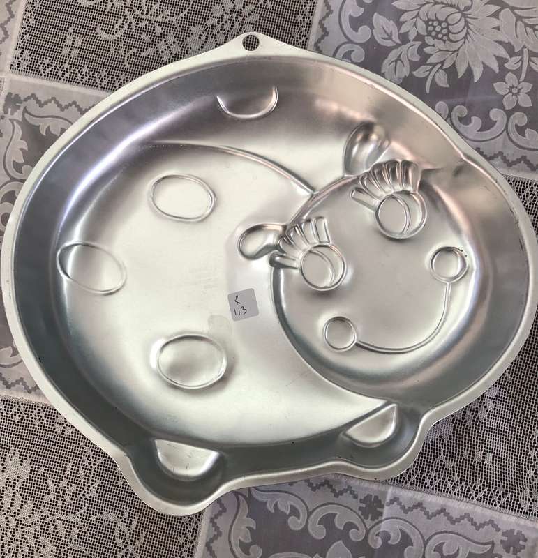 Wilton Ladybird  Shaped Cake Pan