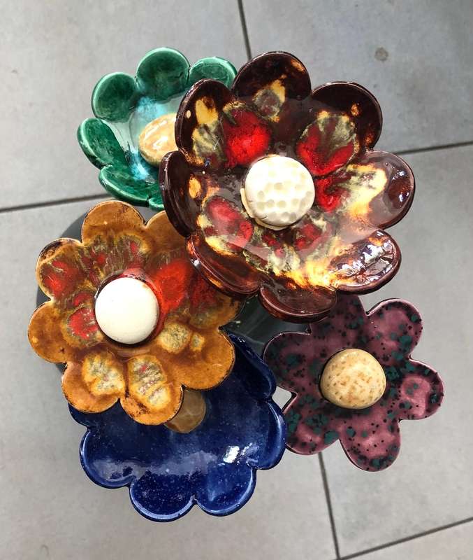 5 x Exquisite Handmade Pottery Flowers