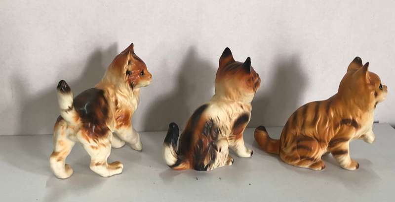 Beautiful Set of 3 Cat Ornaments