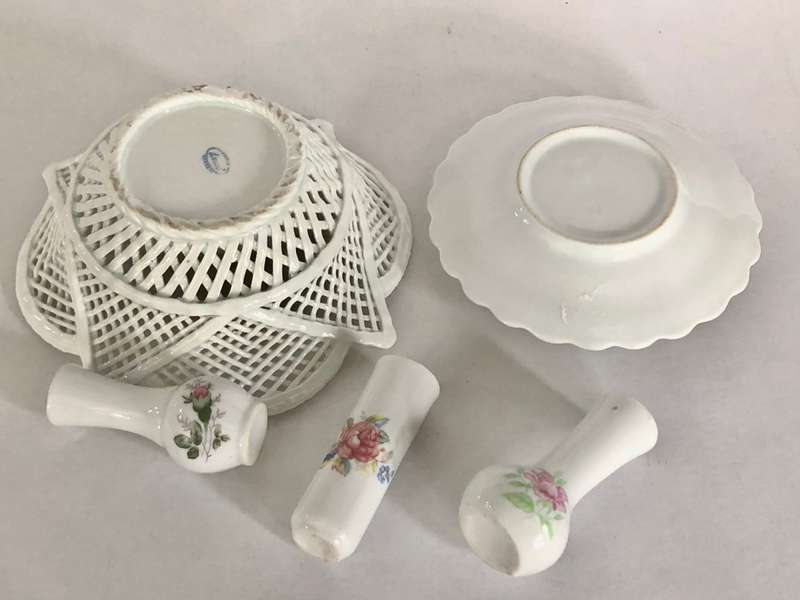 Beautiful Delicate Dressing table Trinkets