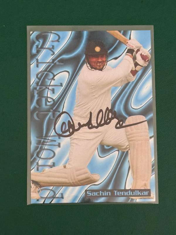 Cricket Card - *SIGNED* Sachin Tendulkar (Nr52) 1996 Sports Deck Cricket Card