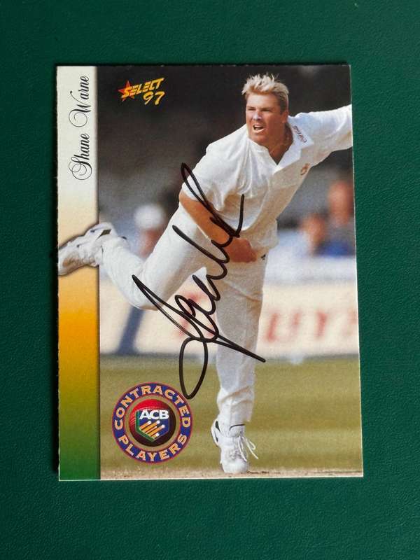 Cricket Card - *SIGNED* Shane Warne 1997 Select Cricket Card