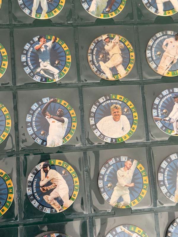 Cricket - Complete (50) Set of Total 1995 Cricket Tazos (South-Africa vs Proteas)