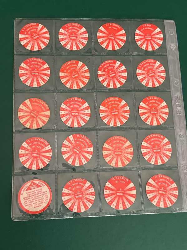 Cricket - Complete (50) Set of Total 1995 Cricket Tazos (South-Africa vs Proteas)