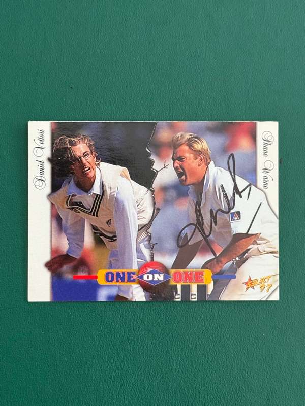 Cricket Card - *SIGNED* Shane Warne/Daniel Vettori 1997 Select Cricket Card