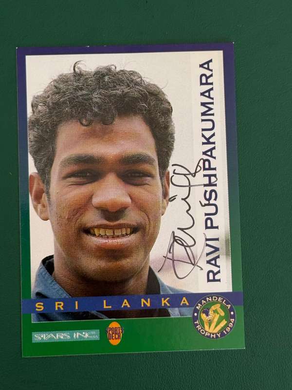 Cricket Card - *SIGNED* Ravi Pushpakumara 1994 Sports Deck Cricket Card