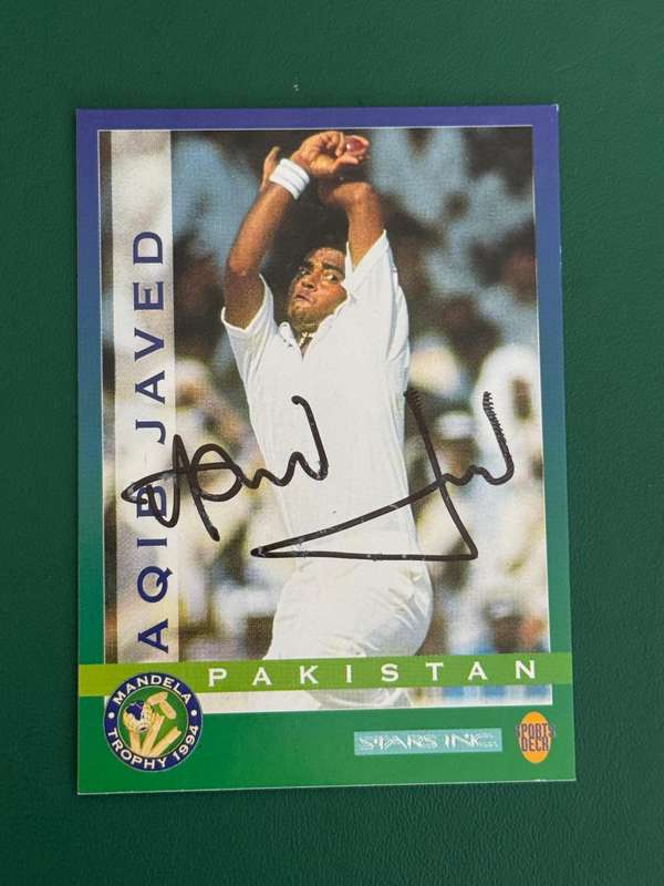Cricket Card - *SIGNED* Aqib Javed 1994 Sports Deck Cricket Card