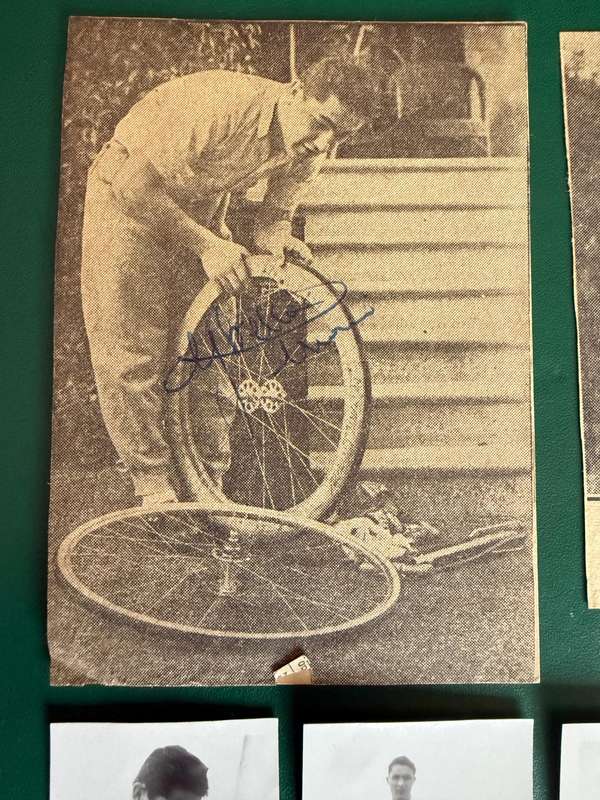 Mario Ghella *SIGNED* (1948 Olympic Cycling Sprint Champion and World Champion) Package