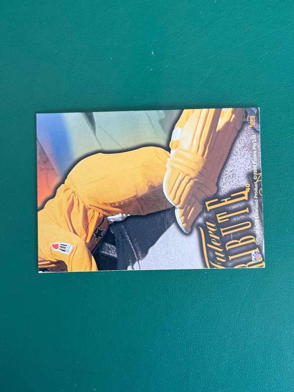 Cricket Card - *SIGNED*  Shane Warne (Nr40) 1996 One Day Moments Futera Cricket Card