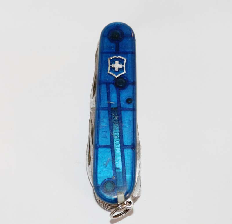 Victorinox - 91mm - Swiss Army Knife - (Ranger) Sapphire scales