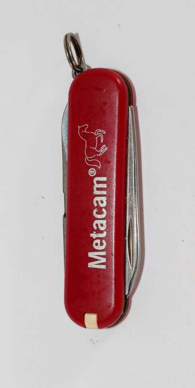 Victorinox - 58mm - Swiss Army Knife - (Classic SD) with logo Metacam