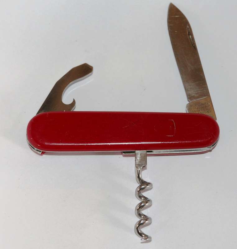 Victorinox - 84mm - Swiss Army Knife (Waiter)