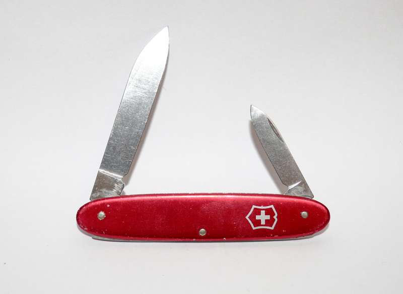 Victorinox - 84mm - Swiss Army Knife (Secretary) - AECI