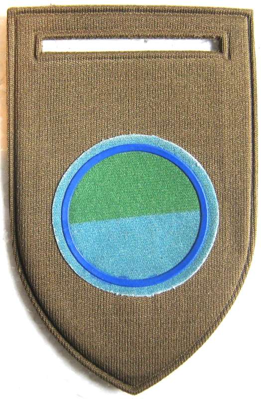 OLD SADF SIGNALS CHARLIE COMPANY TUPPERWARE FLASH WITH PIN IN UNUSED COND