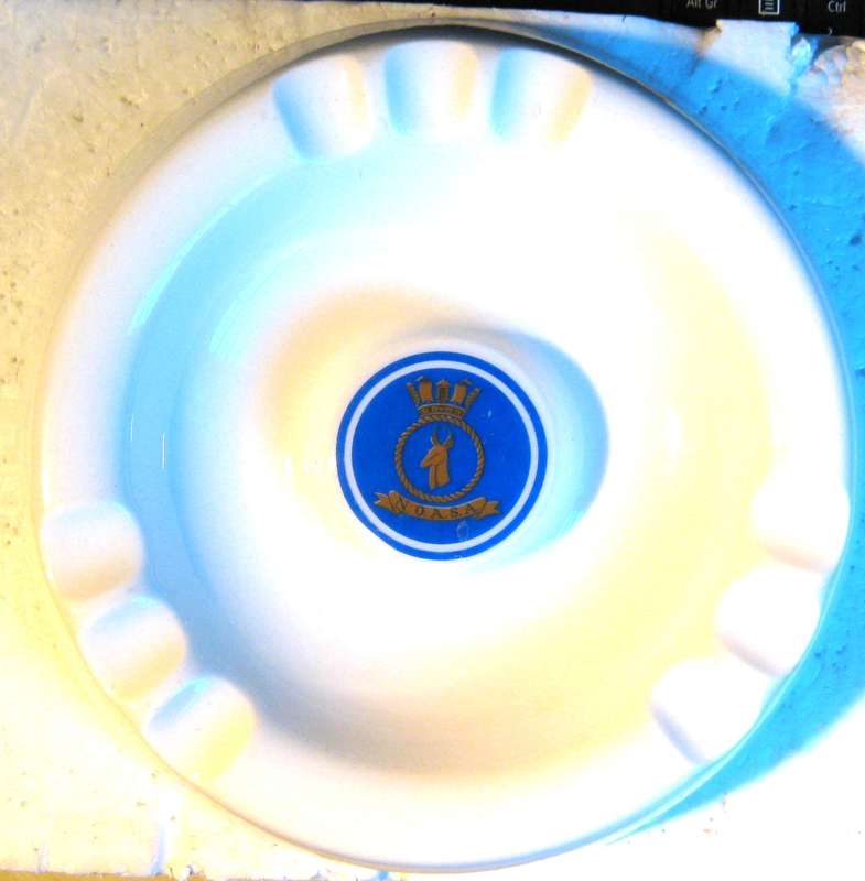 NAVAL OFFICERS ASSOCIATION SOUTHERN AFRICA ASH TRAY IN VERY GOOD CONDITION