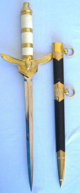 SAAF CEREMONIAL DAGGER WITH BELT, OLD S.A. COAT OF ARMS MADE BY WKC SOLINGEN