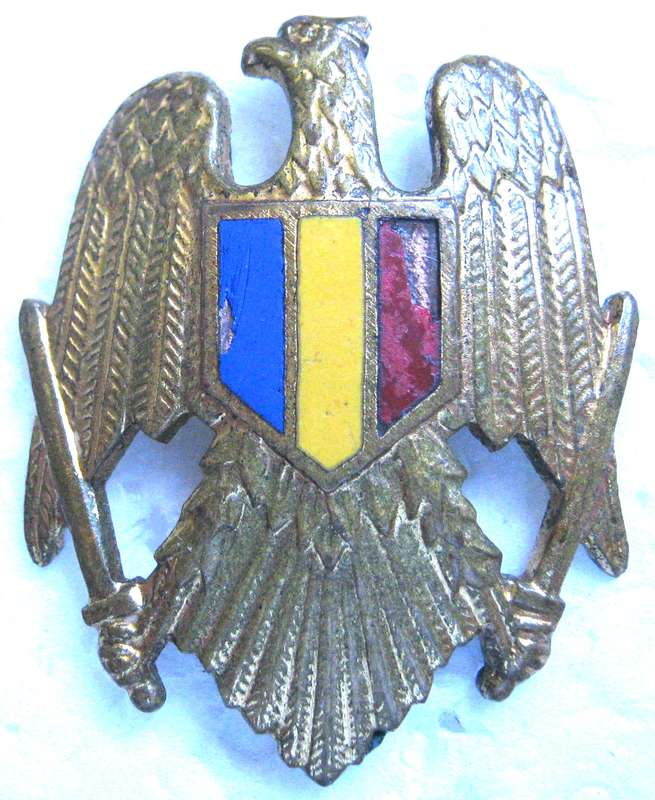 PRE 1994 ROMANIAN ARMY SIDE CAP BADGE WITH NO PINS