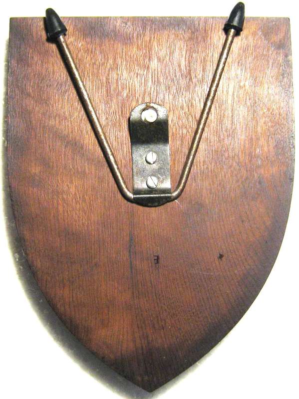 SAAF S.A. AIR FORCE COLLEGE BADGE ON SHIELD WAS PRESENTED TO "KMDT G.A. THERON 21/9/77 TO 4/1/77"