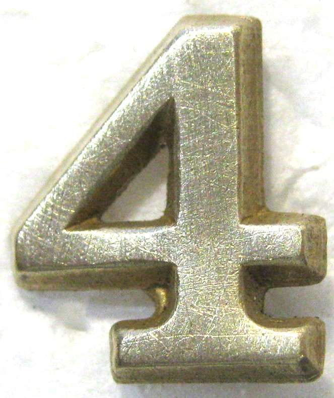 WW2 FINLAND  "4" FOR A SHOULDER STRAP BADGE TO SHOW WHICH UNIT IT WAS FROM - WAS ABANDONED IN WW2