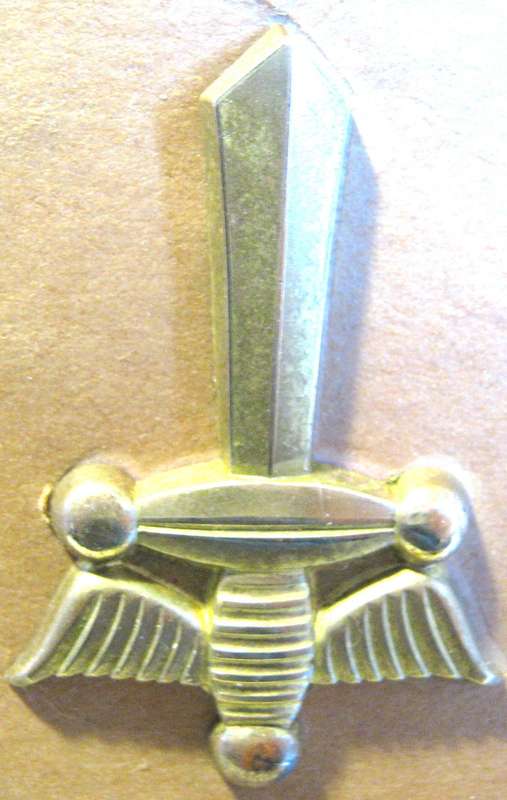WW2 FINLAND  TECHNICAL OFFICER AIR FORCE SHOULDER STRAP BADGE  WITH PINS GOOD CONDITION