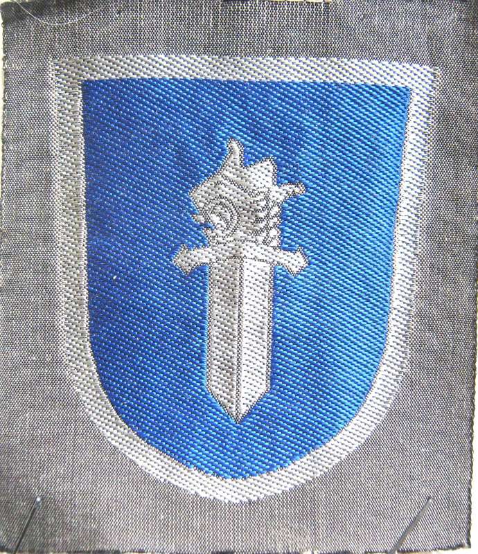 WW2 FINLAND ORIGINAL MILITARY POLICE CLOTH BADGE IN UNUSED CONDITION