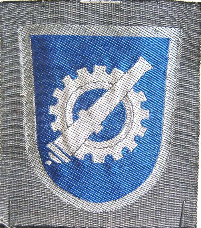 WW2 FINLAND ORIGINAL MILITARY ARMOURER CLOTH BADGE IN UNUSED CONDITION