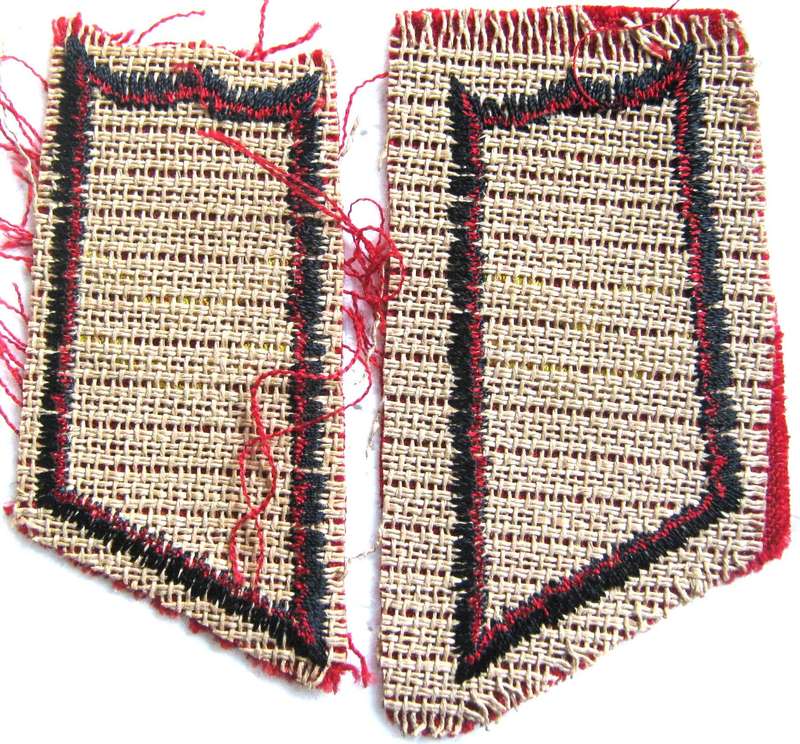 WW2 FINLAND ORIGINAL  PAIR OF ARTILLERY LANCE-SERGEANT  COLLAR PATCHES IN UNUSED CONDITION
