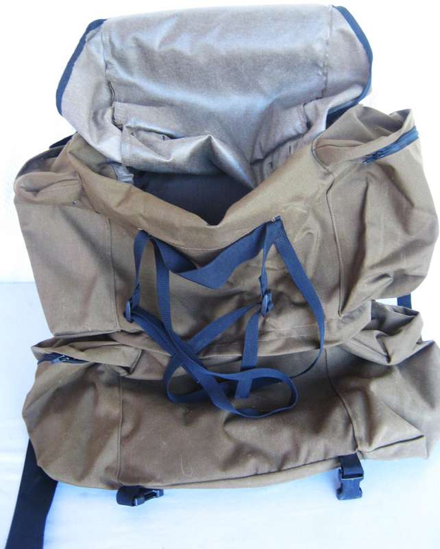 SADF 83 PATTERN RUCKSACK NO H FRAME OTHERWISE ALL ZIPS AND STRAPS IN TACT  IN VERY GOOD CONDITION