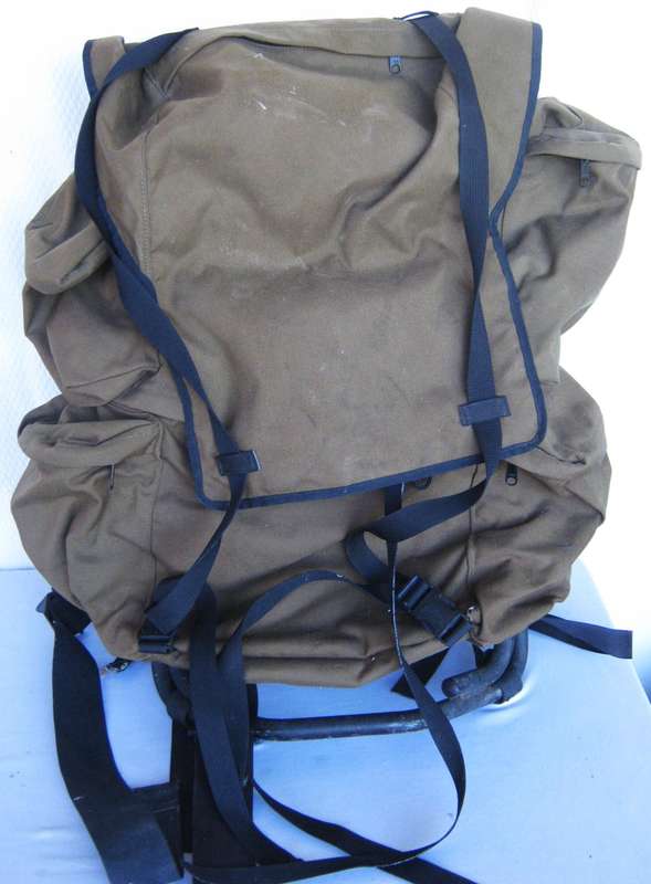 SADF 83 PATTERN RUCKSACK WITH H FRAME, ALL ZIPS AND STRAPS IN TACT  IN VERY GOOD CONDITION