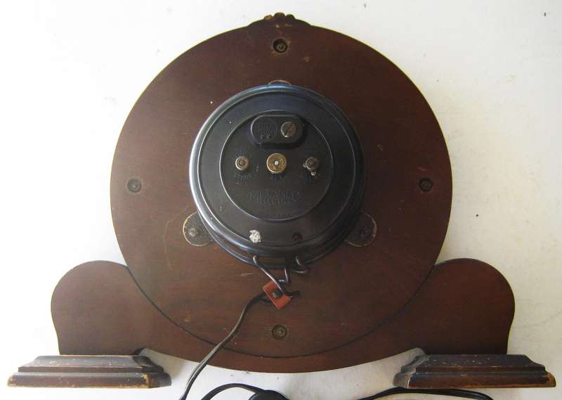 ART DECO METAMEC ELECTRIC MANTEL CLOCK  IN VERY GOOD WORKING CONDITION