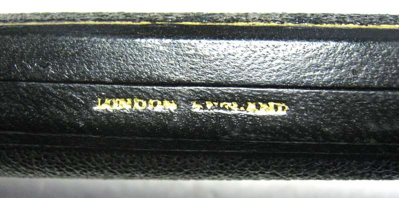 VINTAGE BBB TWO STAR LONDON MADE PIPE CASE IN GOOD USED CONDITION - 16 CM LONG, BOWL HEIGHT 6.5 CM