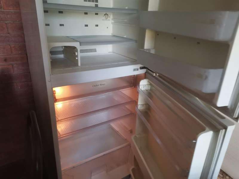473Litre SHARP Fridge and Freezer