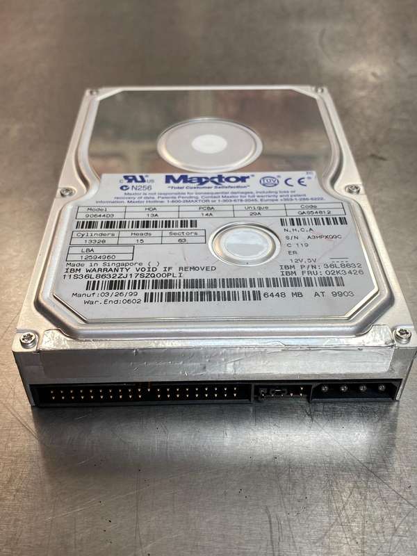 LOT :Hitachi Deskstar 82.3GB 3.5` ATA/IDE Hard Drive 7200RPM + Maxtor 6448MB HD Drive, both formated