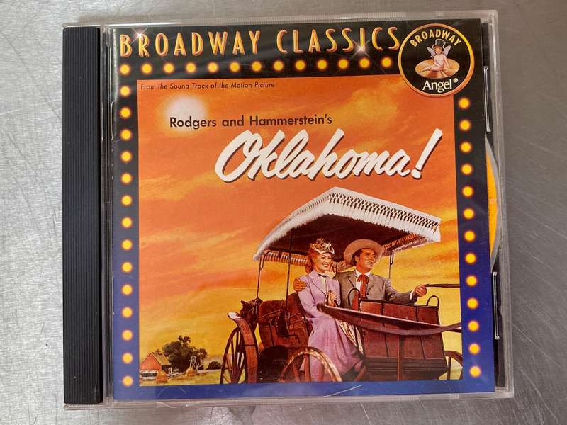 CD Lot (4cds): Oklahoma, Hatari, My fair Lady, Comedian Harmonists, music cds