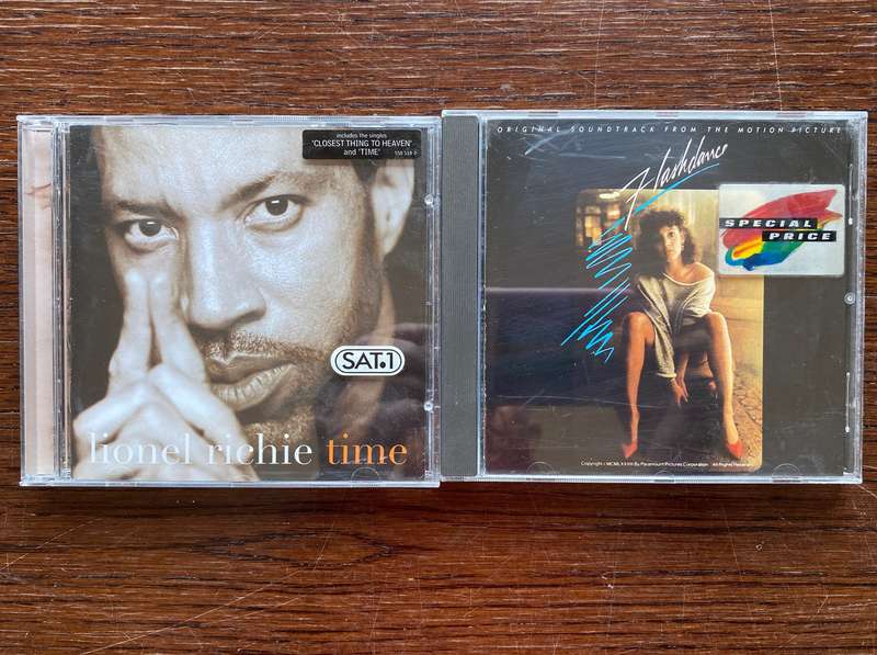 CD Lot (2CDs) Flash Dance CD + Lionel Riechie