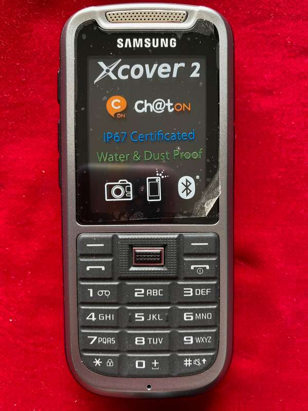 SAMSUNG MOBILE PHONE  X COVER 2 IN ORIGINAL BOX