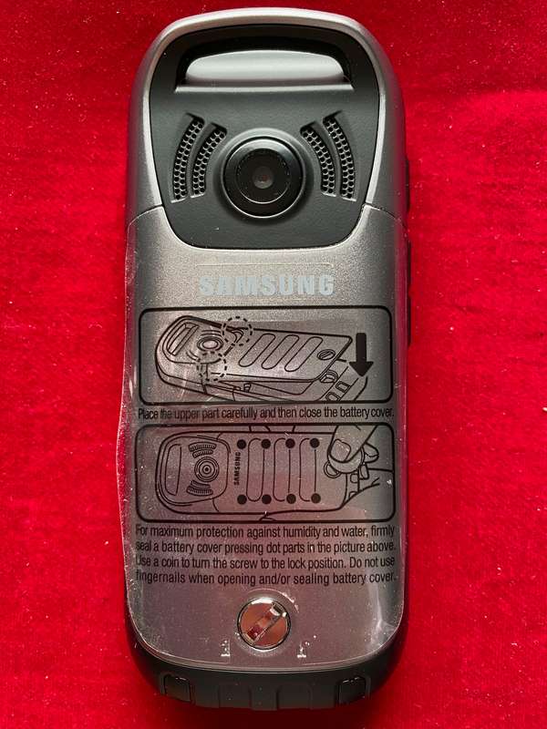 SAMSUNG MOBILE PHONE  X COVER 2 IN ORIGINAL BOX
