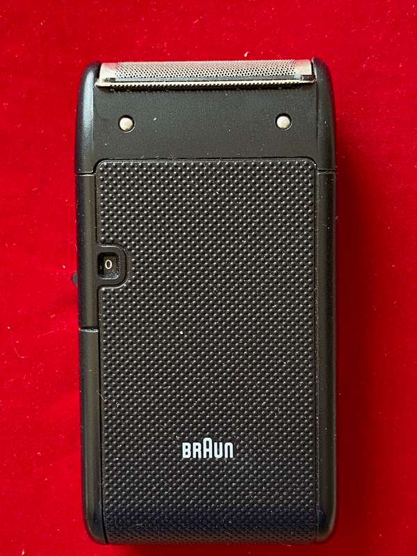 Braun 5543 Battery Shaver 3V West-Germany, vintage, in working condition