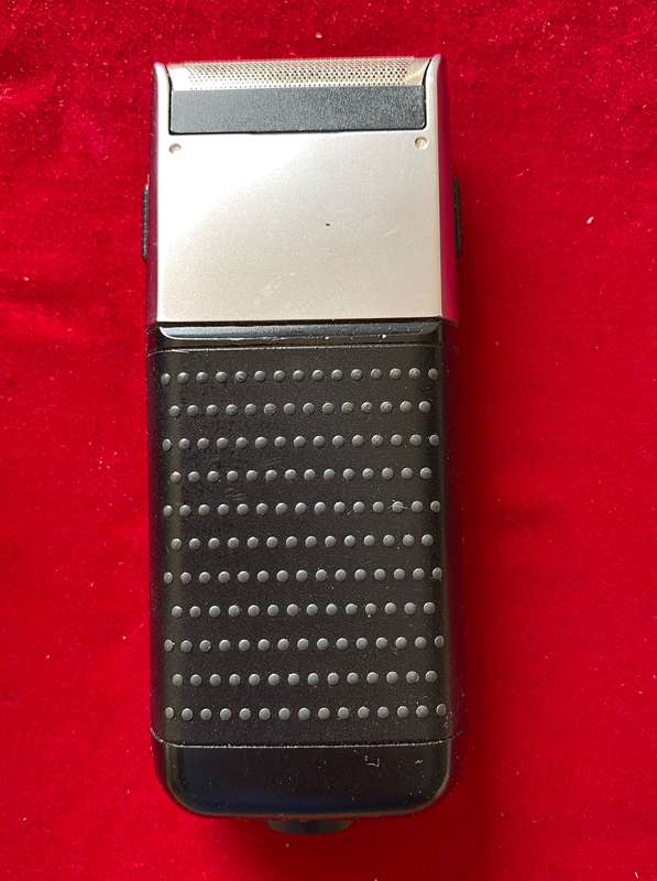 Braun 5424 Shaver 110-120 + 220-240V vintage, in wokring condition