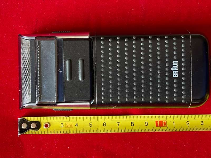 Braun 5424 Shaver 110-120 + 220-240V vintage, in wokring condition