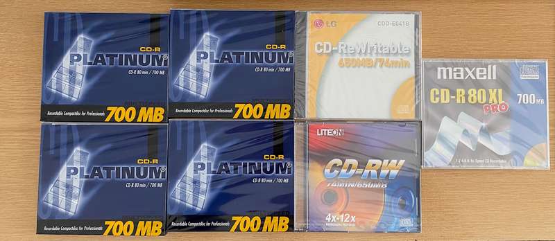 CD Lot PLATINIUM CD-R & other CDs , all still sealed  Lot B  , vintage