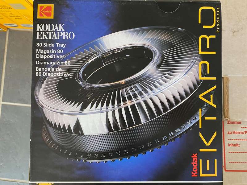 Kodak Ektapro Carousel / S-AV 2000 Projector Slide Tray / Magazine LOT   (Lot of 9 trays)