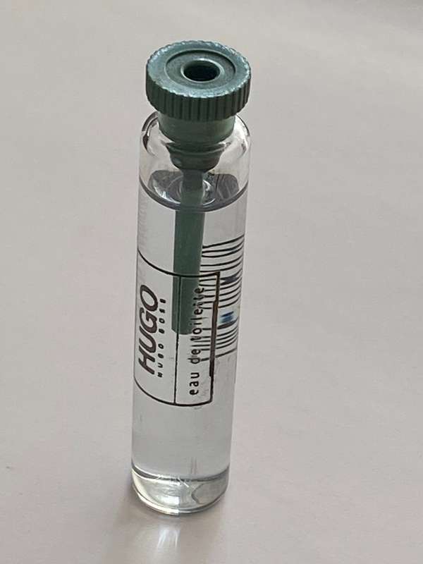 Hugo Boss, Eau de Toilette , approx. 2ml, rare, Test Mini Bottle, Vintage, Collectors item,