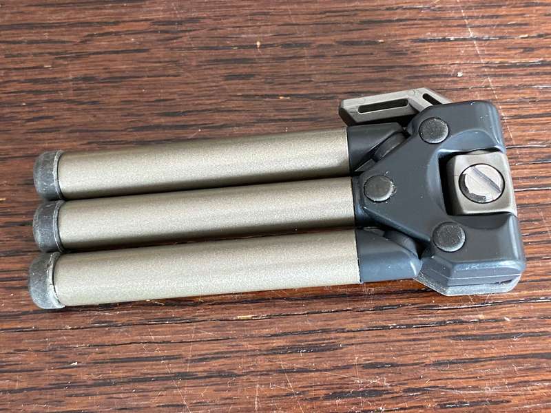 Cullmann mini tripod, in working condition