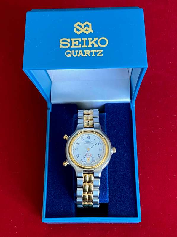 SEIKO 8M25-6210R2 / 8M25-6150R1 chronograph quartz , unisex, rare, collectors item from the 90s
