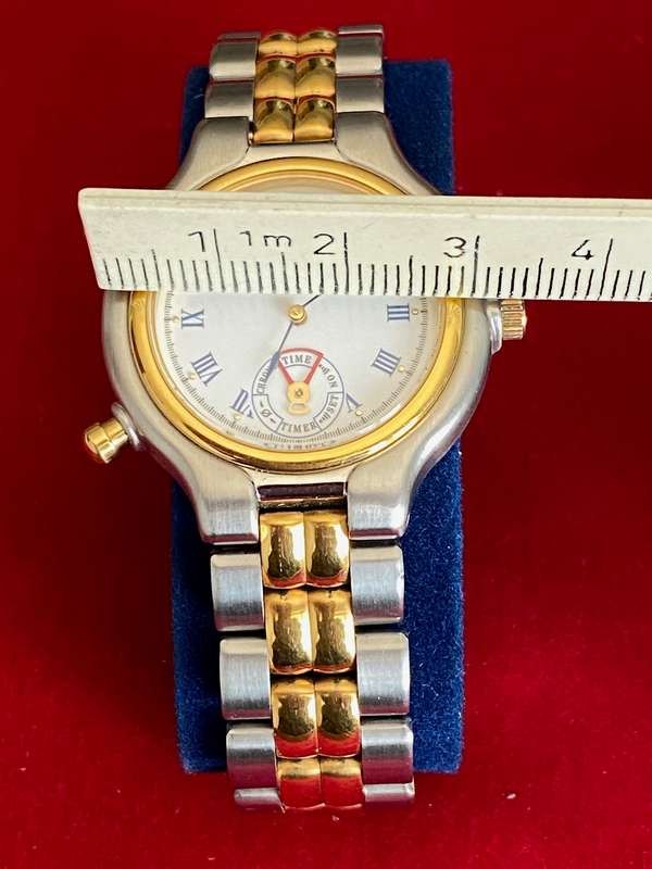 SEIKO 8M25-6210R2 / 8M25-6150R1 chronograph quartz , unisex, rare, collectors item from the 90s