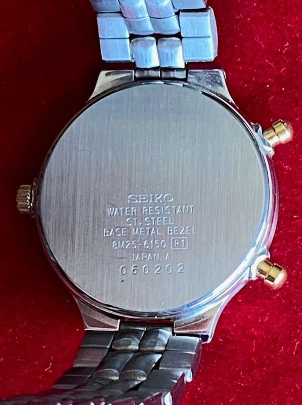 SEIKO 8M25-6210R2 / 8M25-6150R1 chronograph quartz , unisex, rare, collectors item from the 90s